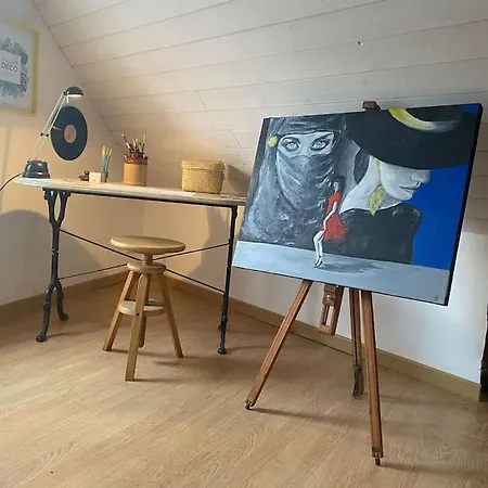 Appartement, Cite Medievale شقة